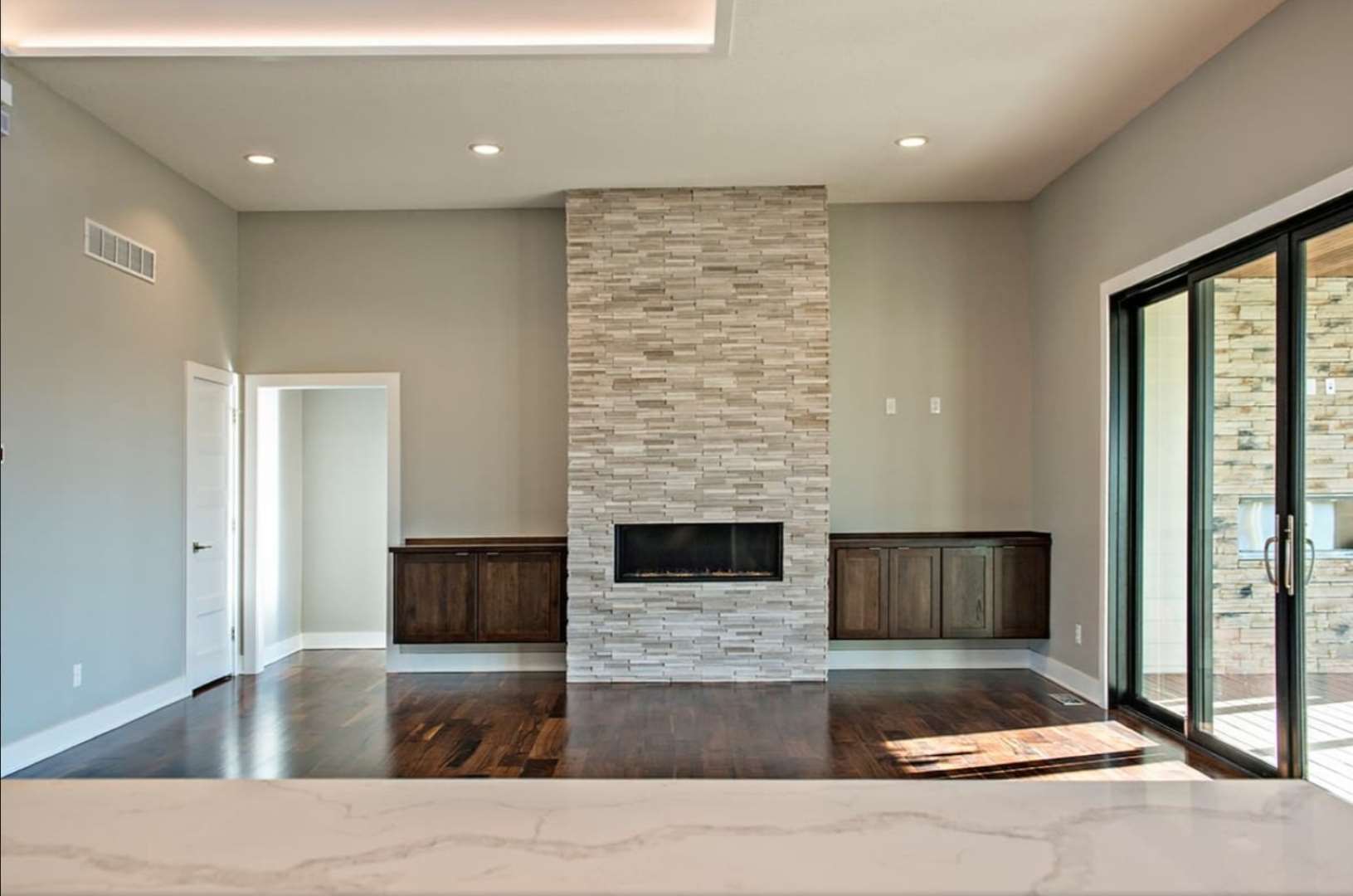 Paradise Carpet One Flooring and Custom Fireplace Install